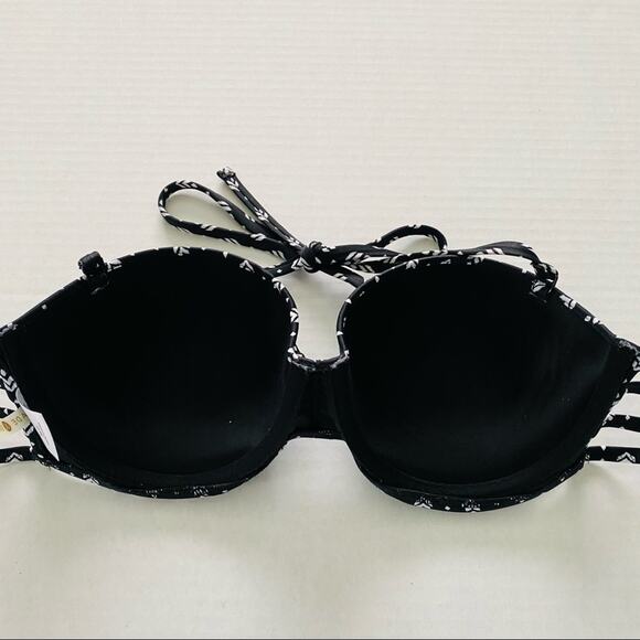 Shade & Shore | Halter push-up Bikini Top 34D - Picture 6 of 9